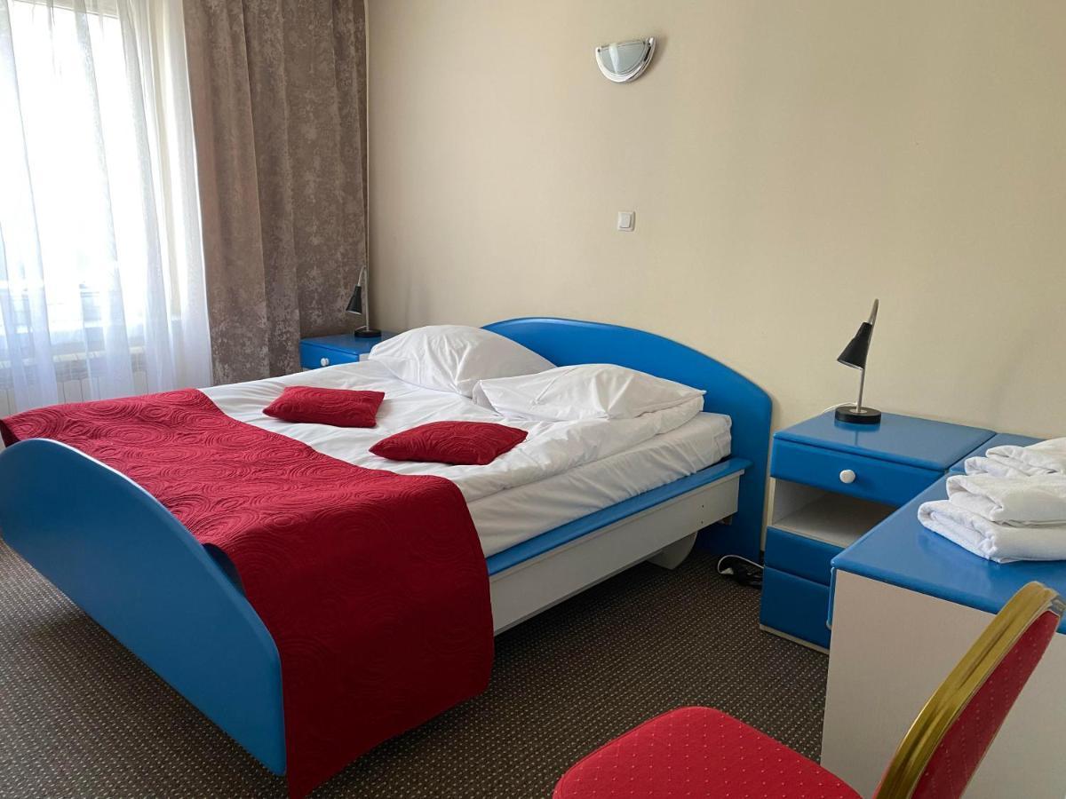 Obiekt "Czarny Rycerz" Aparthotel Jastrzębie Zdrój Exterior foto