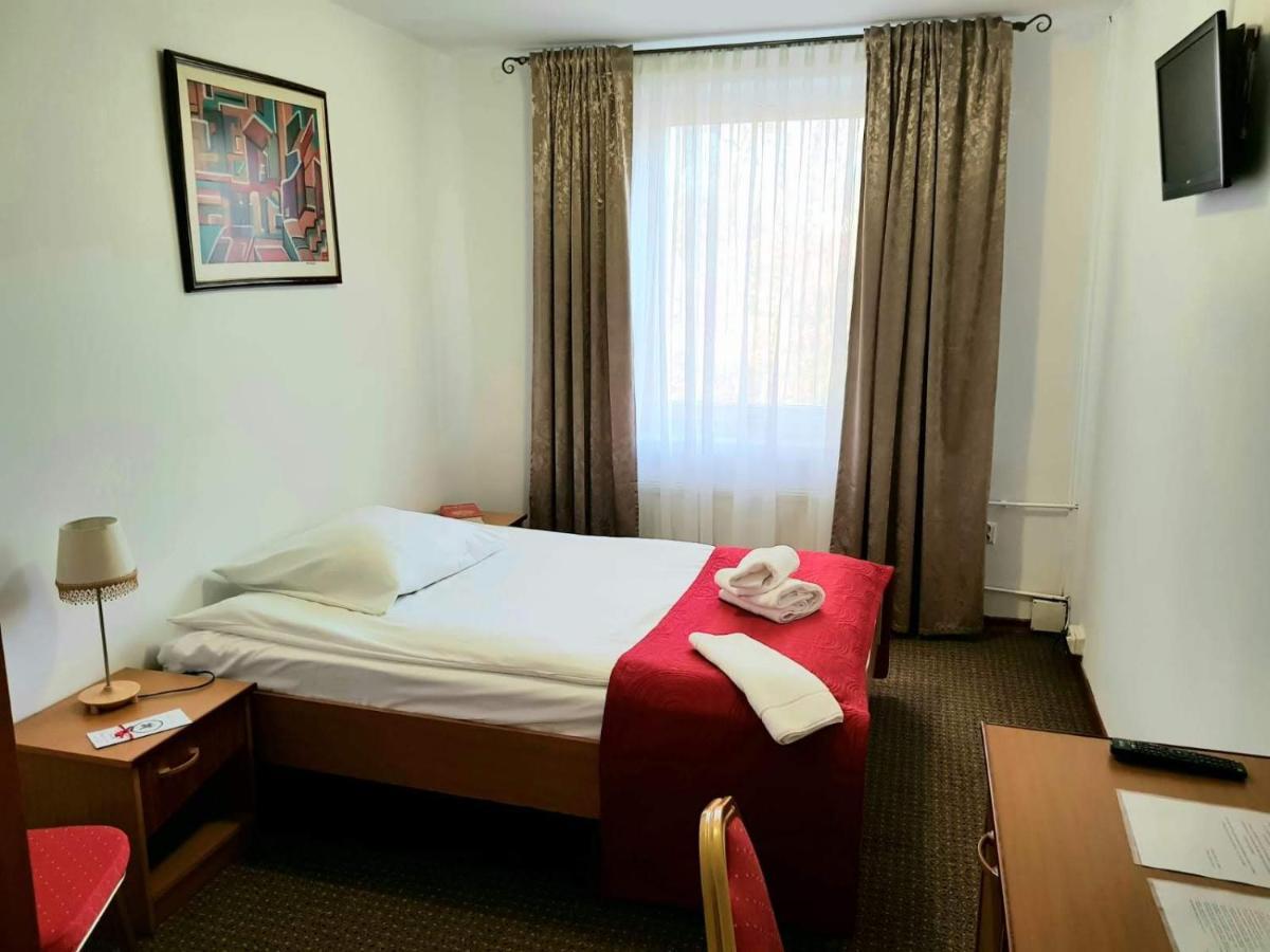 Obiekt "Czarny Rycerz" Aparthotel Jastrzębie Zdrój Exterior foto